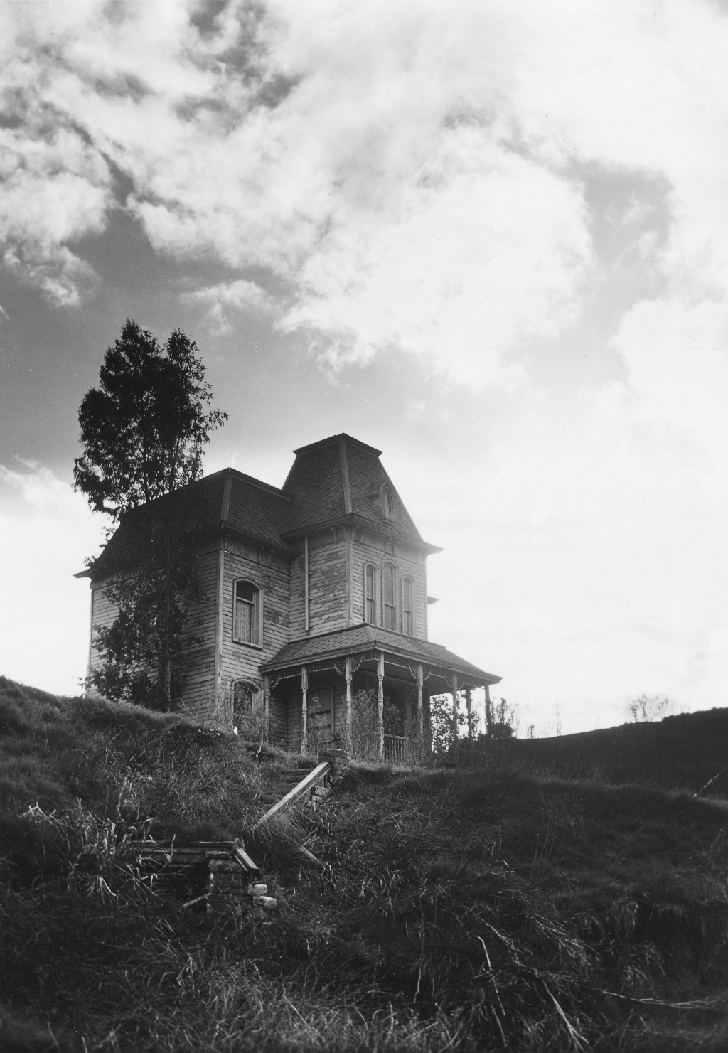 Norman Bates' House from "Psycho" by Alfred Hitchcock (1960)